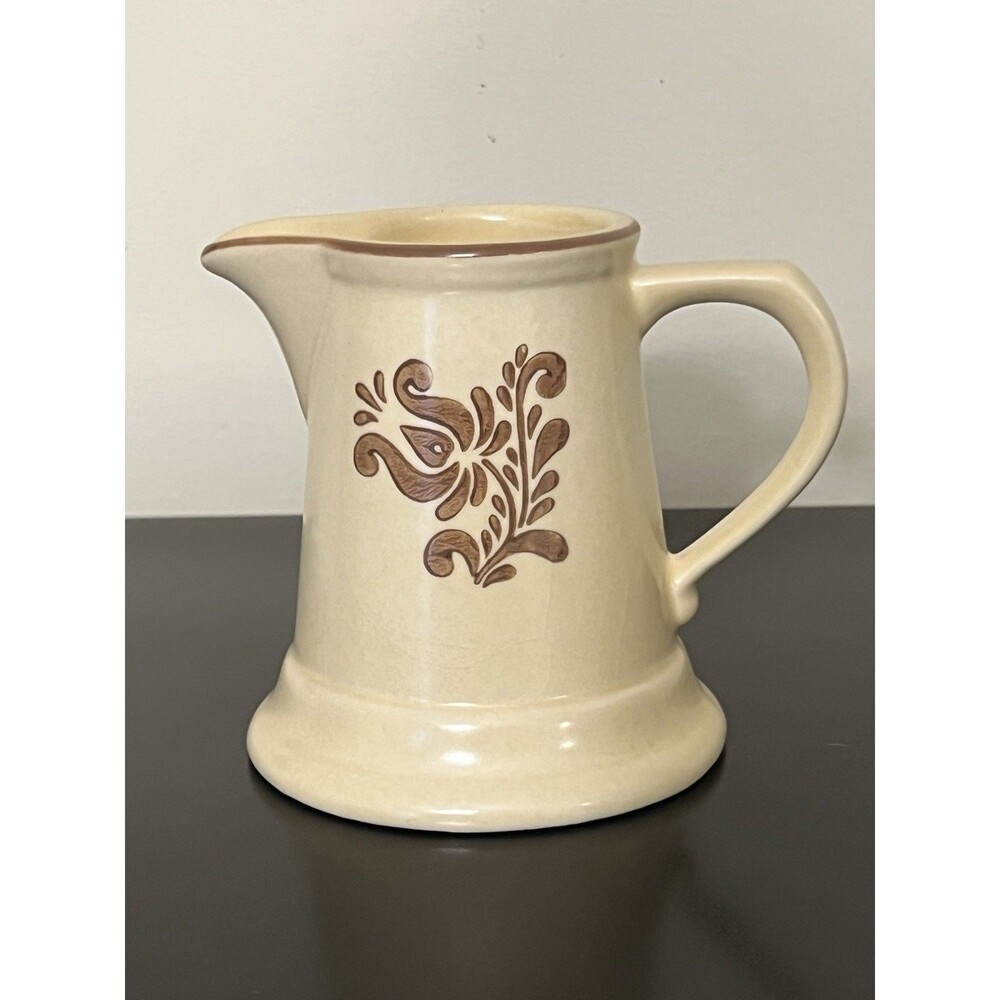 Vintage (Made in USA) Pfaltzgraff Village #6-24 8 oz. 4 1/2” Creamer